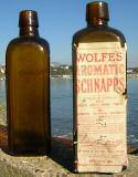 Above right Wolfe s Aromatic Schnapps.