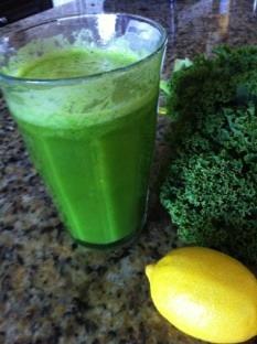 Superfoods in this Recipe: kale, lemon, ginger Green Super Lemonade This alkalizing drink offers a natural boost of energy, a great way to start your day!