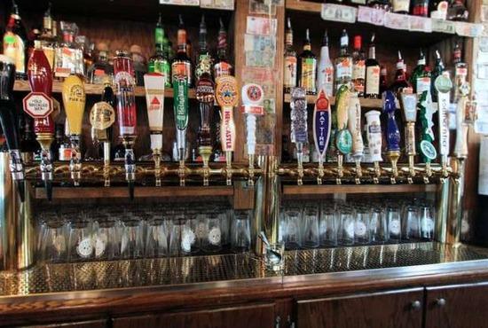 40 beers on tap including Guinness, Harp and Smithwick s (pronounced the Irish way, Smiddix) Drafts change seasonally but you can