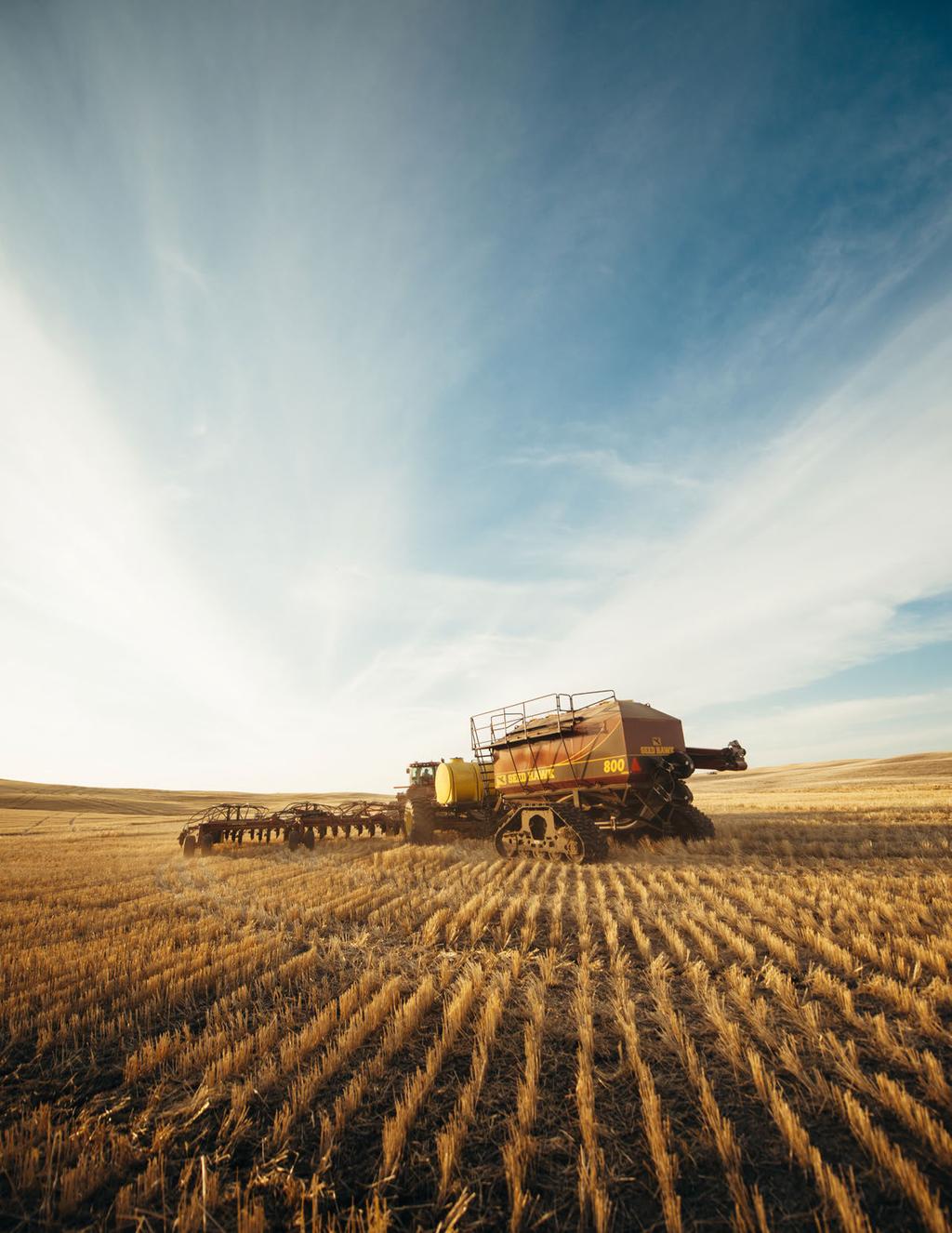 CLEAN AIR, CLEAN WATER, CLEAN LAND. Minimal tillage technologies reduce soil disruption, keeping Canada s land nutrient rich to produce high-quality crops.