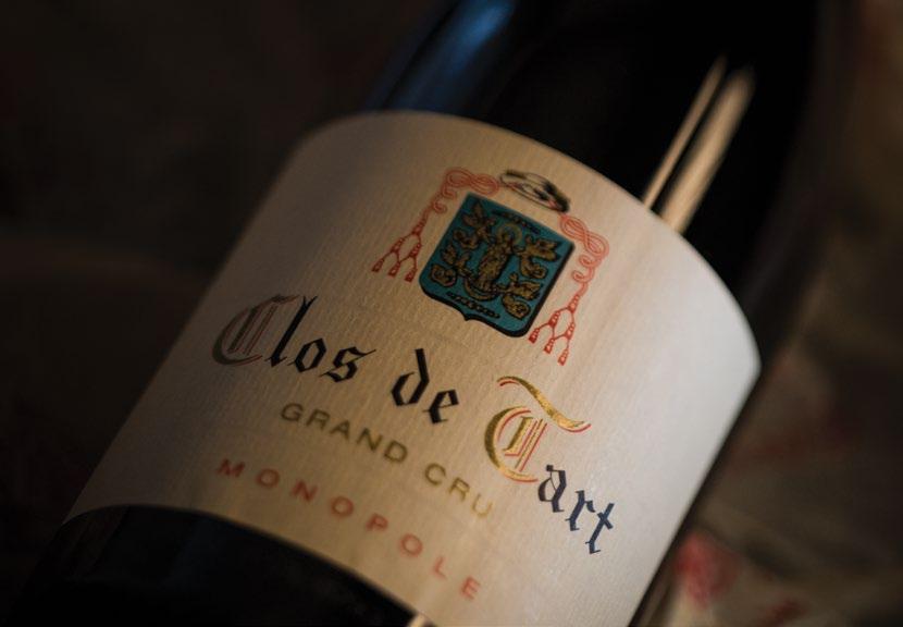 TASTING NOTE CLOS DE TART, GRAND CRU MONOPOLE 2016 A line of delicate jasmine tea rises from the glass, then bright raspberry fruit, cocktail cherries and crème de cassis, with high-notes of violet