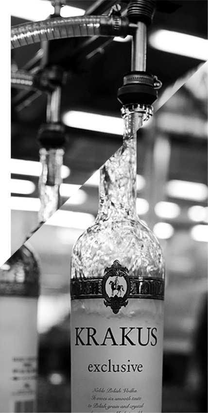 KRAKUS EXCLUSIVE PURE TRADITION Exclusive pure vodka (40%) of top premium quality Its biggest asset is the noble, mature and rich flavour which has been developed for years.