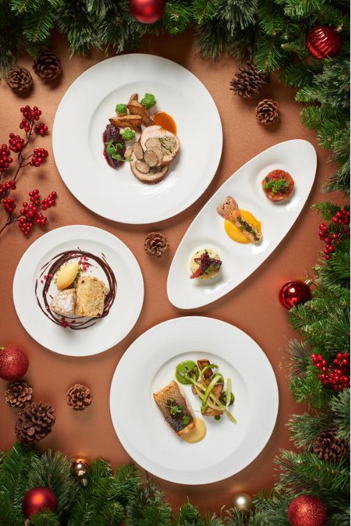 celebrations at The Fullerton Hotels from 5 November 2018 to 1 January 2019.