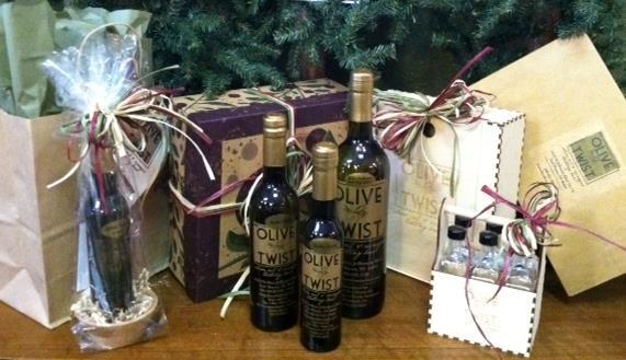 Simple Elegance Gift Set Carriers New to the Olive Twist this year, are these simply