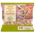 300g Tesco Chicken Style Pieces Made with Soya 300g FRZ VEGETARIAN & TPNB