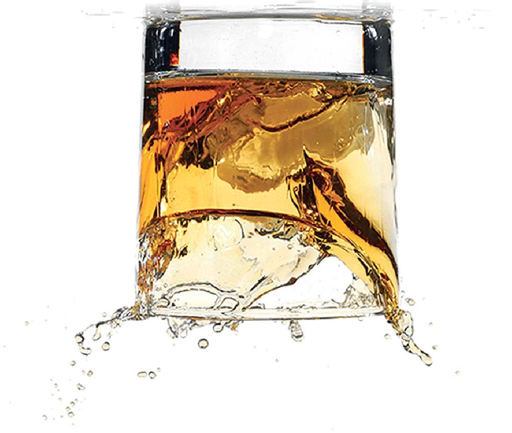 Whisky, Burbon Tullamore Dew 0,04 l...2,70 Scotch Ballantines 0,04 l.