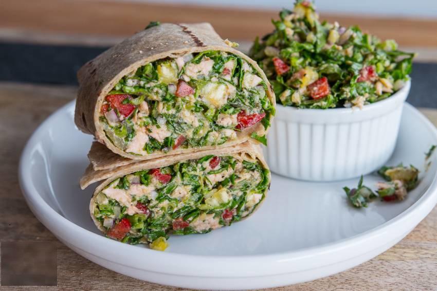 TROPICAL SALMON, AVOCADO & PINEAPPLE CHOPPED SALAD WRAP 6 oz wild salmon fillet, 1) Place all the salad cooked & boneless ingredients on a large 1/4 cup fresh pineapple cutting sheet.