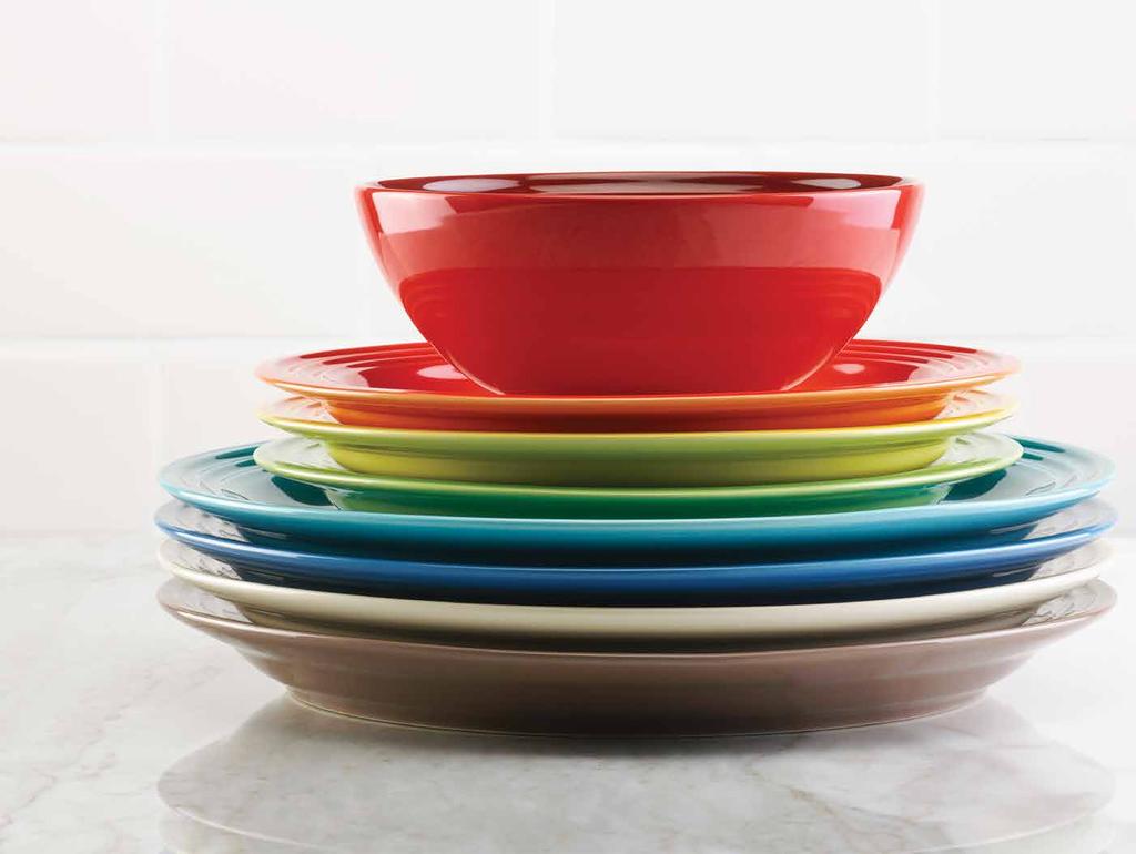 Dinnerware Entertain Your Sense of Style Style and Functionality Designed for dining and entertaining, Le Creuset s colourful Dinnerware and Tabletop is crafted from the highest-quality Stoneware and