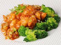 Spicy Shrimp with Broccoli Moist Spicy Shrimp, Served With Steamed Organic