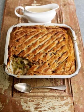 Chicken and Leek Pie (adapted from a Jamie Oliver recipe) Ingredients Olive oil 2 knobs of butter 500g de-boned chicken thighs or breasts 2 medium leeks 2 carrots 2 celery sticks Handful of thyme,