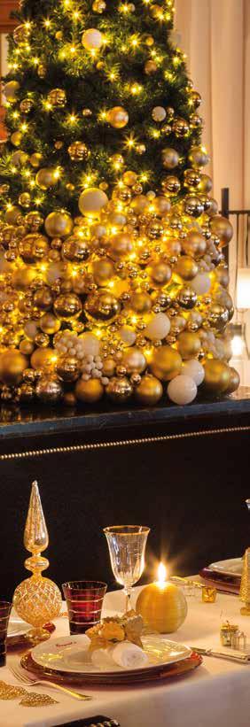 CHRISTMAS AT FOUQUET S Christmas Eve Dinner at Fouquet s Monday 24 th December 2018 from 8.00 p.m Christmas Eve Dinner and Christmas Day Lunch at Le Joy Monday 24 th December 2018 from 8 p.