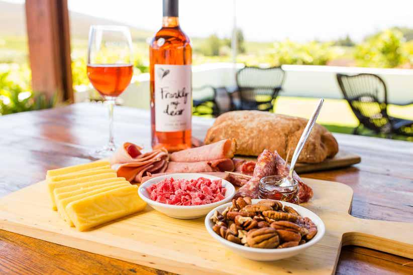 Summer Platters Friday 1 march Saturday 2 march Time: Fri 09:00-17:00 Sat 10:00-16:00 Cost: R210 pp Esona Boutique Wine Estate is celebrating Hands on Harvest festival with summer platters and