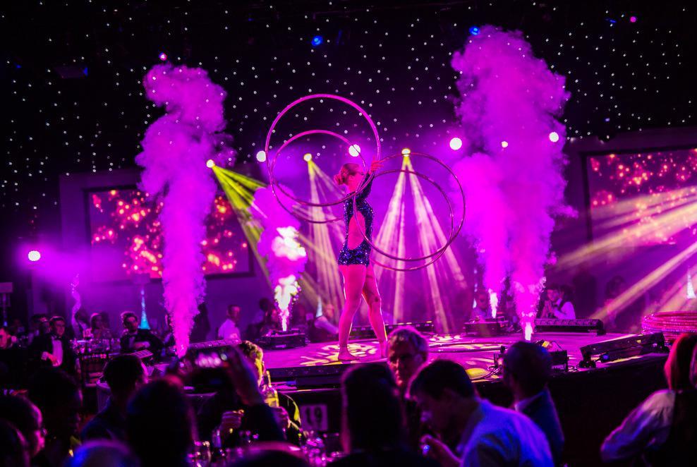 On entering the magnificent starcloth Vegas Ballroom, our showgirls will perform on a circular centre stage, where you will have the best seat in the house.