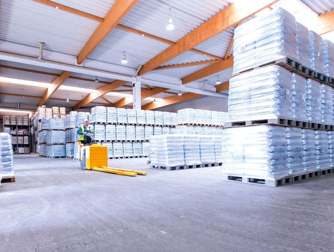 Säkylä Porkkala Around 80 per cent of the sugar produced at Nordzucker is delivered to customers in the food industry. Retailers receive the rest.