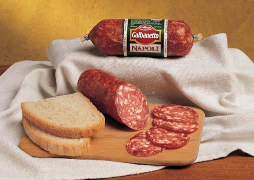 Milano A 100% pork salami made from selected meat with a mild and round taste and a slight aroma of black pepper and