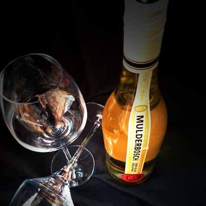 sparkling Sparkling South African sparkling wines are produced using the traditional French Méthode, Champenoise. Methodé Cap Classique Pongrácz Brut 300.