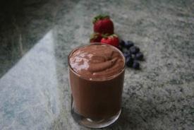 5 Cocoa-Berry Protein Smoothie Ingredients 8 oz.