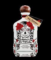 Catrina is one of our especial edition of Tequila CLa Cofradía that evokes one of the most important Mexican traditions: The day of the Death.