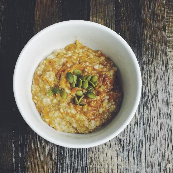PUMPKIN PIE OATMEAL PREP TIME 5 mins // COOK TIME 15 mins // TOTAL TIME 20 mins //YIELD 1 *Feel free t duble this recipe if yu d like t make mre* Pumpkin pie is served fr breakfast in this tasty