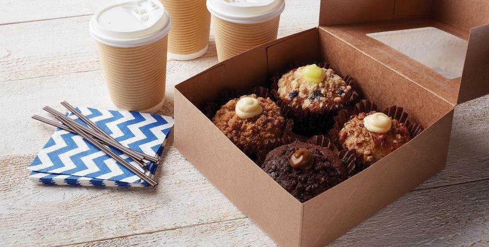 11 TRENDS TO GO: BAKERY/CAFÉ As grab-and-go opportunities grow, pair your beverages with a bakery favorite. Breakfast and AM snack delivery is up 13% in the last 5 years.