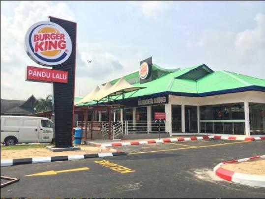 Di antara premium yang telah beroperasi di sini adalah Big Apple Donut & Coffee Café, Restoran Burger King berfasiliti pandu lalu, dan Chamek Kopitiam.
