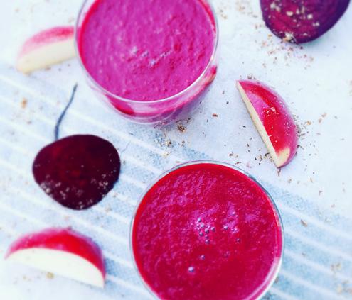 2 PREP 15 Sweet Beet Smoothie Kick Christmas off with a delicious and healthy start.
