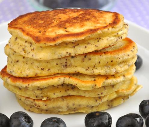 MAKES 16 30 Superfood Pikelets Pikelets are a great breakfast treat. This recipe uses banana and chia seeds for a healthy and tasty twist on a family favourite.