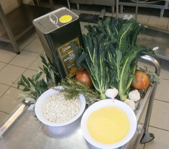 FARINATA (Cornmeal soup) Ingredienti - cornmeal - cabbage