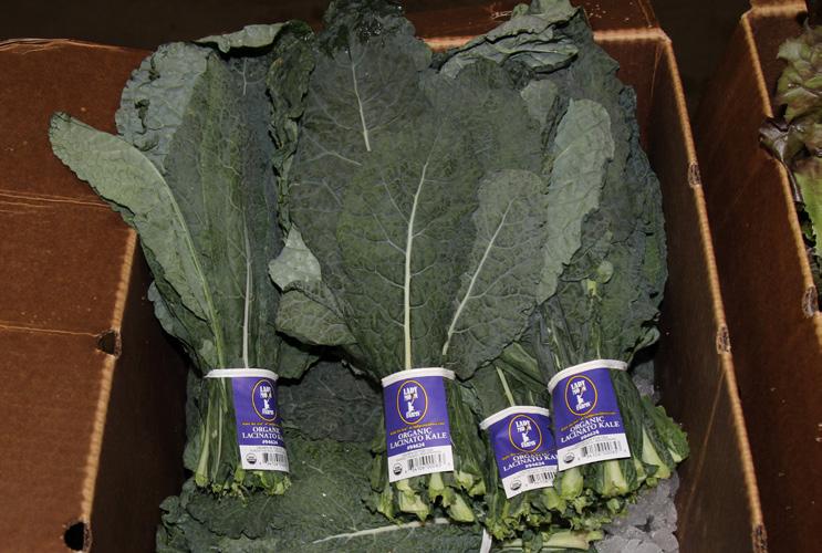January 4 - January 11, 2019 MARKET NEWS 1 19 FOUR SEASONS PRODUCE OG GREENS Organic Collards and Kale will be in excellent supply this week out of Florida to kick off diet season.