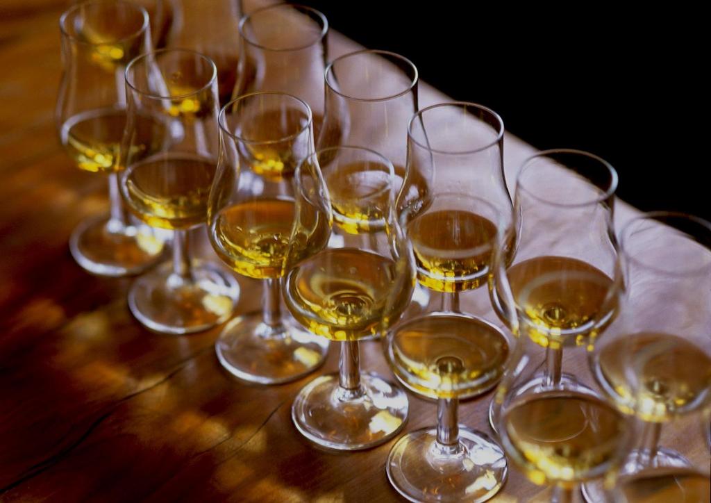 All events run from 5:00-7:30 pm $30.00 + tax per person, per event March 1, 2017 When Irish Eyes are Smiling This is an Irish Whisky tasting in preparation for the upcoming St Patrick's Day.