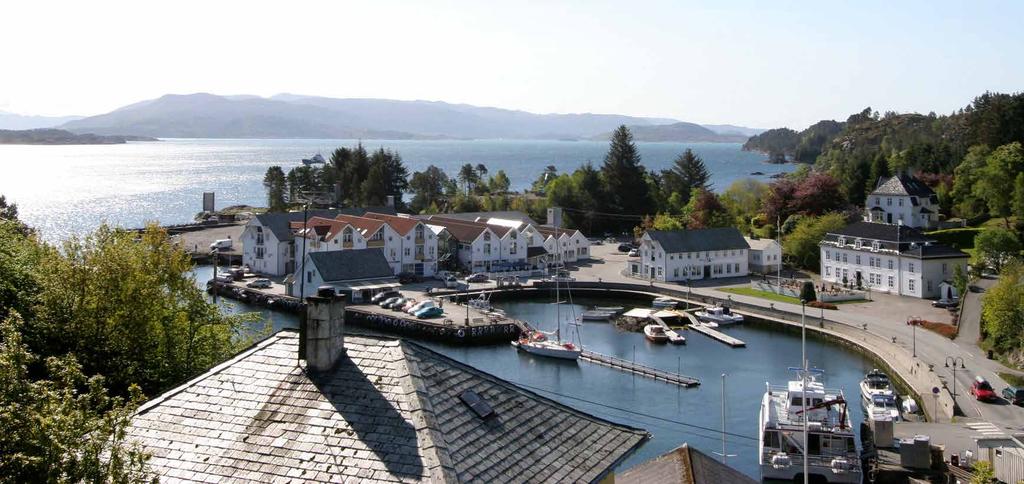 FVE Pre Trip Explore the idyllic village of Bekkjarvik based on an Island in the outskirt of Bergen.