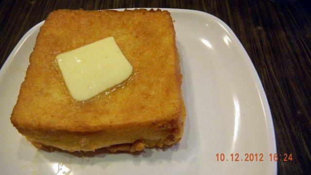 24.00 3.08 2.29 Fri, Oct 12, 2012 16:45 Kaya French Toast 14 咖央西多士 Includes hot tea or coffee.