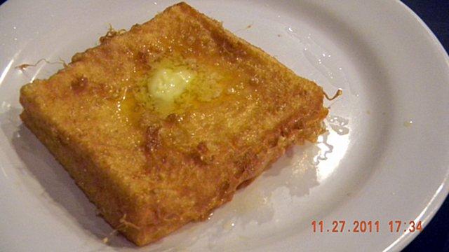 15.00 1.92 1.43 Sun, Nov 27, 2011 17:45 French Toast 28 炸西多士 Includes hot tea or coffee.