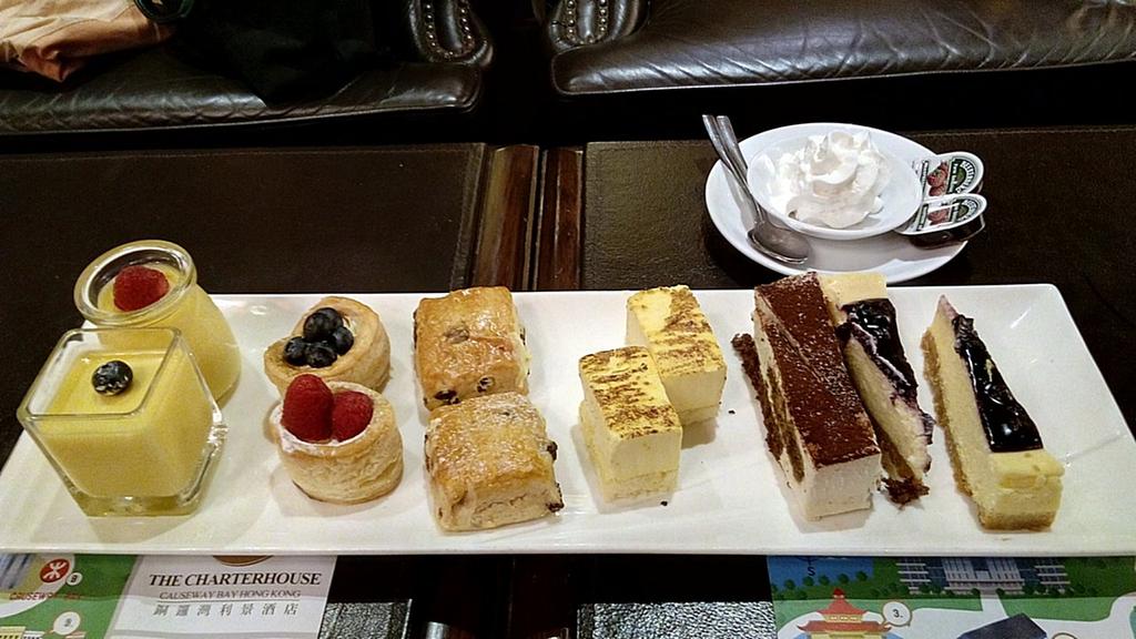 0 0 Wed, Dec 2, 2015 5 Afternoon Tea Set for Two (Dessert Plate) in Chinese 下午茶 Harry's Bar and Lounge 1/F The Charterhouse Causeway Bay Hotel