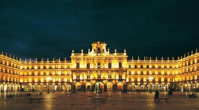 After the check in at your hotel, take your time to visit the beautiful city of Salamanca, a World Heritage Site by UNESCO, its remarkable monuments and heritage. All at walking distance.
