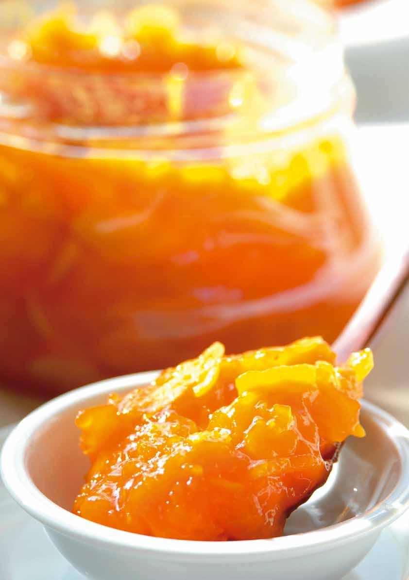 Butternut, Apricot and Almond Chutney 1 small butternut, weighing about 800g 500ml (400g) Huletts Yellow Sugar 600ml vinegar 2 onions, chopped 250g dried apricots, quartered finely grated rind and