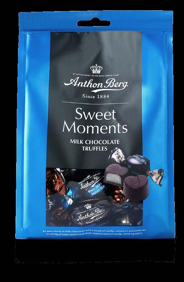 m SWEET MOMENTS Sweet Moments is a range of new as well as mini editions of well-known Anthon Berg bestsellers in colourful sachets.