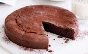 chocolate Chocolate Hazelnut Meringue Cake R 425.