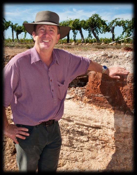 Katnook Estate, Coonawarra 2017 Vintage Chris Brodie, Viticulturist A cool growing season and above average rain leading into 2017 harvest saw a later start to vintage in early March, typical of ten