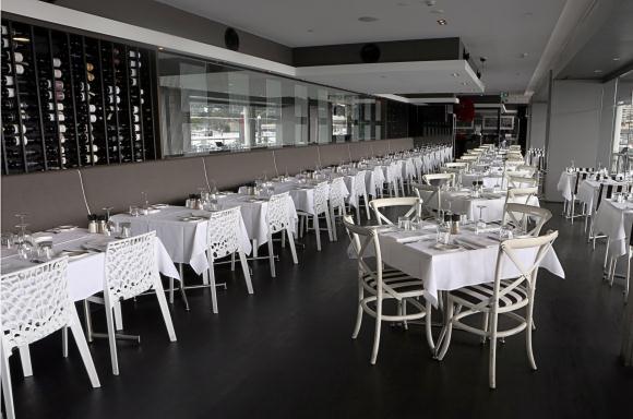 Jellyfish offers the flexibility to accommodate groups for a range of events including lunches, dinners, cocktail receptions or