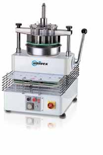 SPRIZZA (Pizza Spinner) Hand tossing pizza is an art, but Univex has it down to a science! We know that quality is your passion and that consistency and efficiency are a requirement.