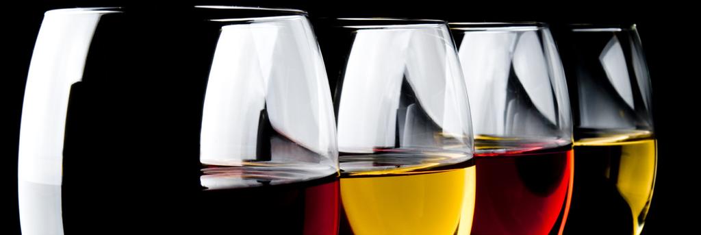 À la carte beverages Wine & Sparkling Angas Brut Premium Cuvee, Barossa Valley, SA $40 Sirromet Vineyard Selection NV Sparkling, QLD $50 Dunes & Greene Chardonnay Pinot Noir NV, SA $60 Moët & Chandon