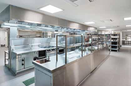 PROJECT SUPPLIED BY JOHN STEPHEN'S COMMERCIAL KITCHENS & BARS, VICTORIA IN THE KITCHEN With a huge number of visitors to the clubhouse demand on the new kitchen was always going to be high.