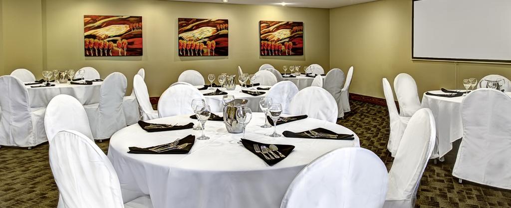 Stoneridge s All Day Meeting Package from $269per person* INCLUDES EVERYTHING YOU NEED TO PLAN THE PERFECT MEETING, INCLUDING OVERNIGHT ACCOMMODATION, USE OF MEETING ROOM, AUDIO VISUAL, BREAKFAST,