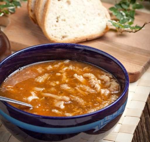 Tripe soup Tripe soup solo FVZA-02408 Ingredients: spice (sweet paprika, black pepper, marjoram), dextrose, glucose syrup, yeast extract, flavour enhancer E 621, E 635, spice extract/s Dosage [g/kg