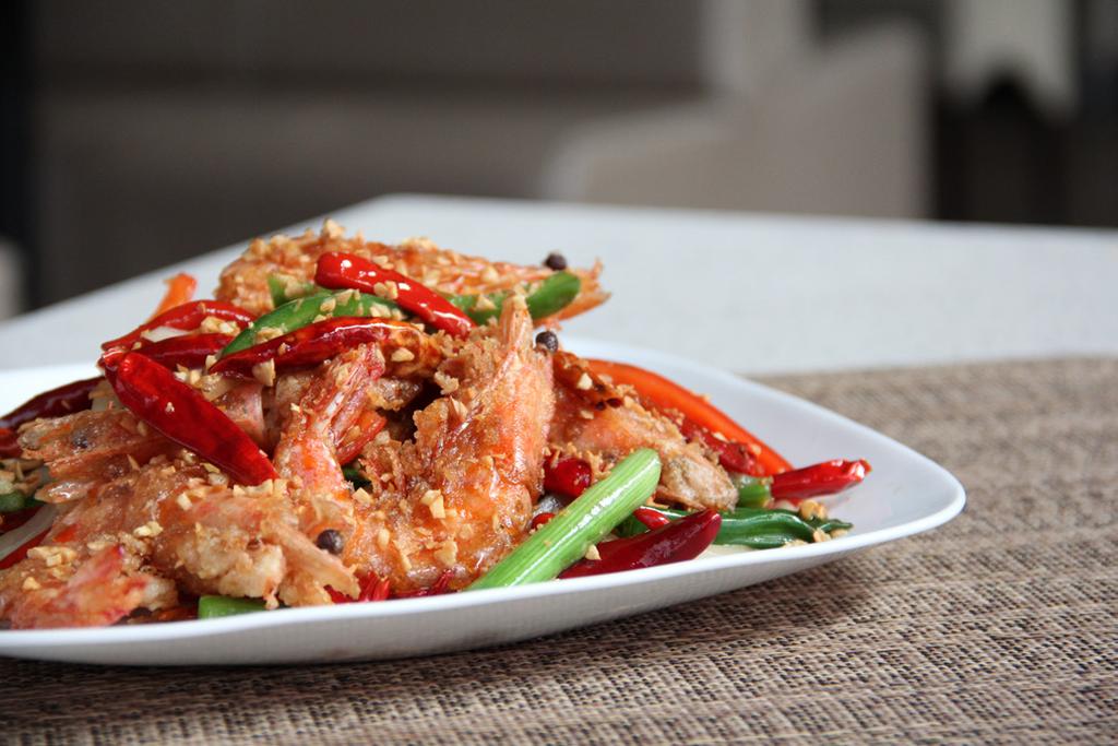 99 Pan-fried Shrimp with House Special Style 滑蛋炒蝦仁 $12.59 $17.