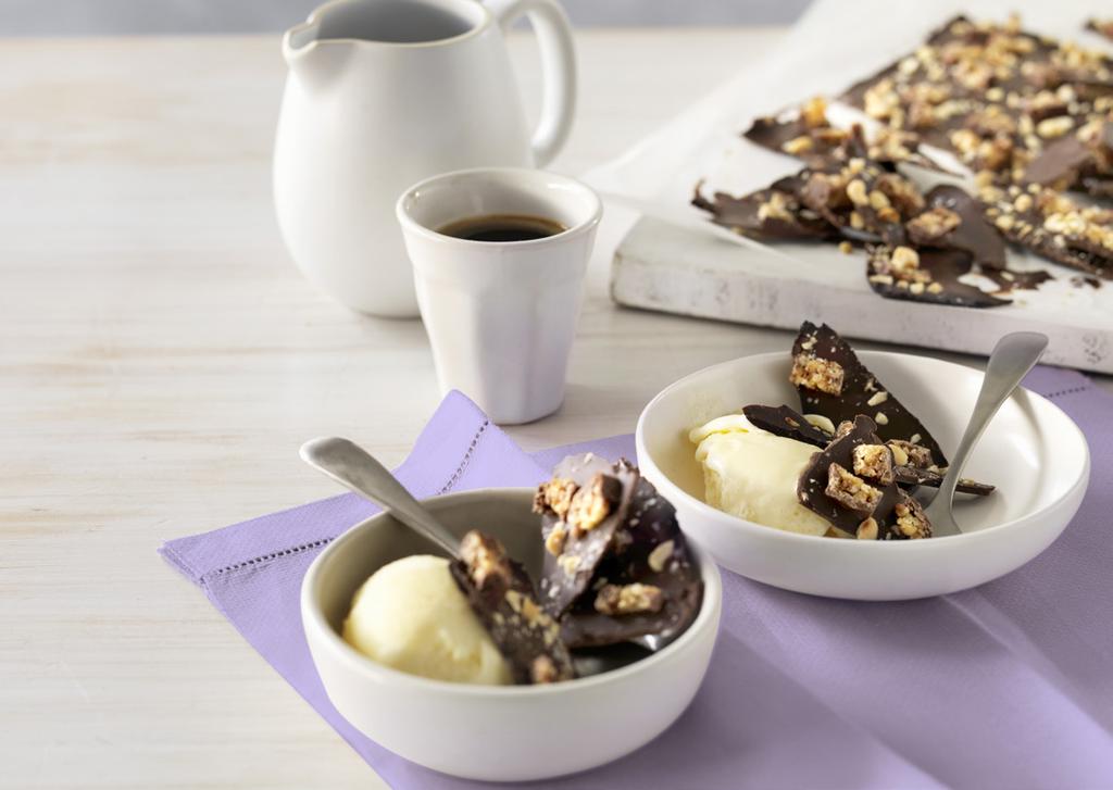 crunchy and Salted chocolate peanut bark ProPoints VALUES PER SERVE SERVES: 12 PREP: 10 MINS, PLUS 5 MINS CHILLING 200g dark eating chocolate, chopped, melted (see note) 2 x 25g Weight Watchers Choc