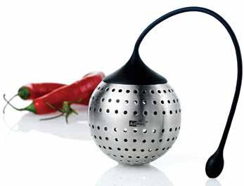 KITCHEN ACCESSORIES The SPICE BOMB enables easy seasoning and allows