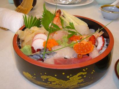 ....... 28 00 21 pieces of sashimi, Chef s choice Sushi and Sashimi Dinner.