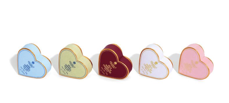 CLASSIC MINI BALLOTINS MINI-HEARTS Our elegant mini hearts contain three truffles.